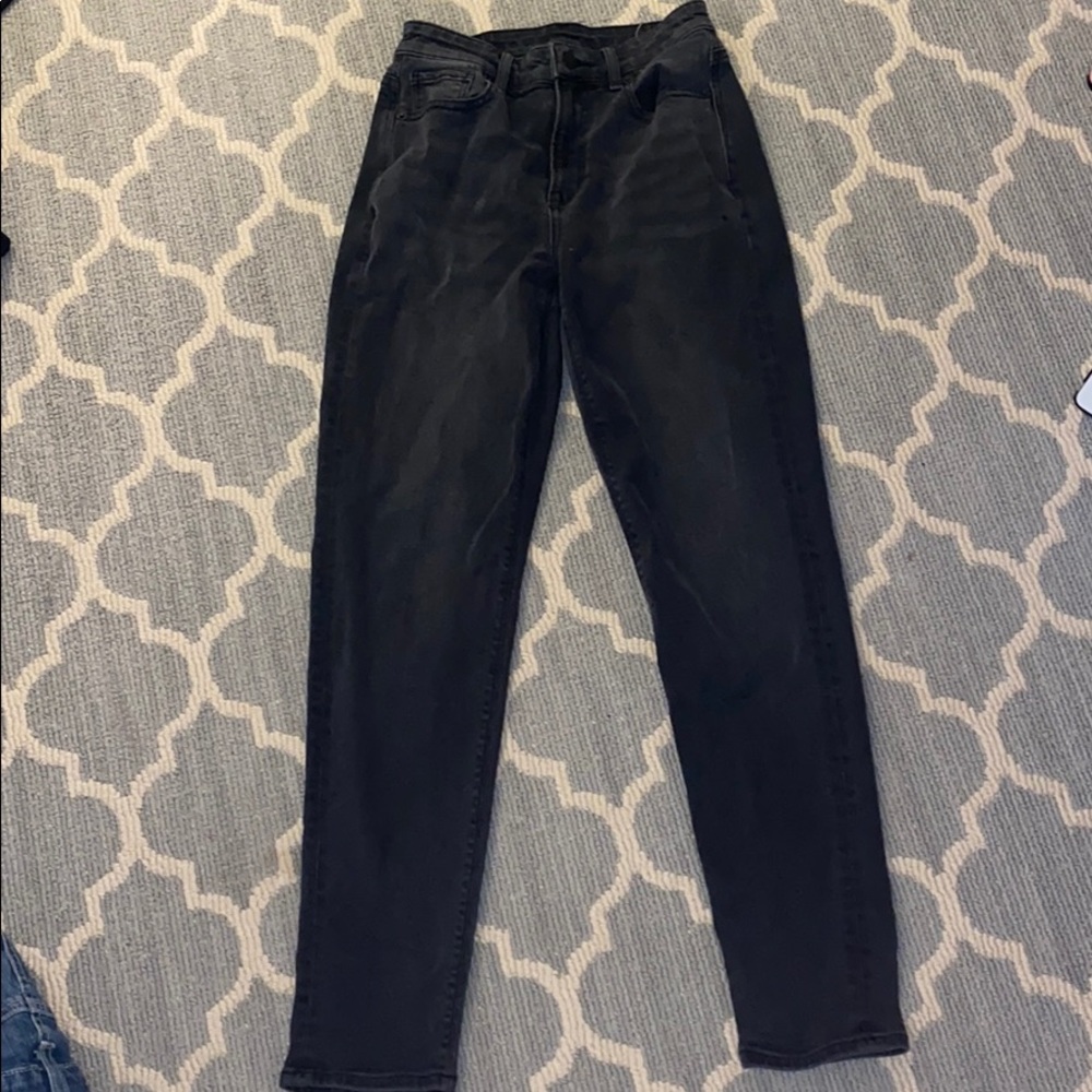 American Eagle stretch mom jeans